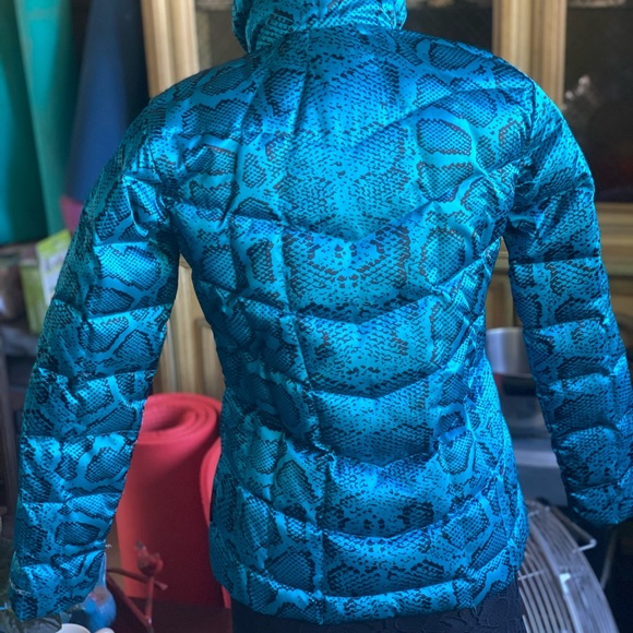 Down Obermeyer Women’s Size Sm Winter Jacket - Picture 9 of 14